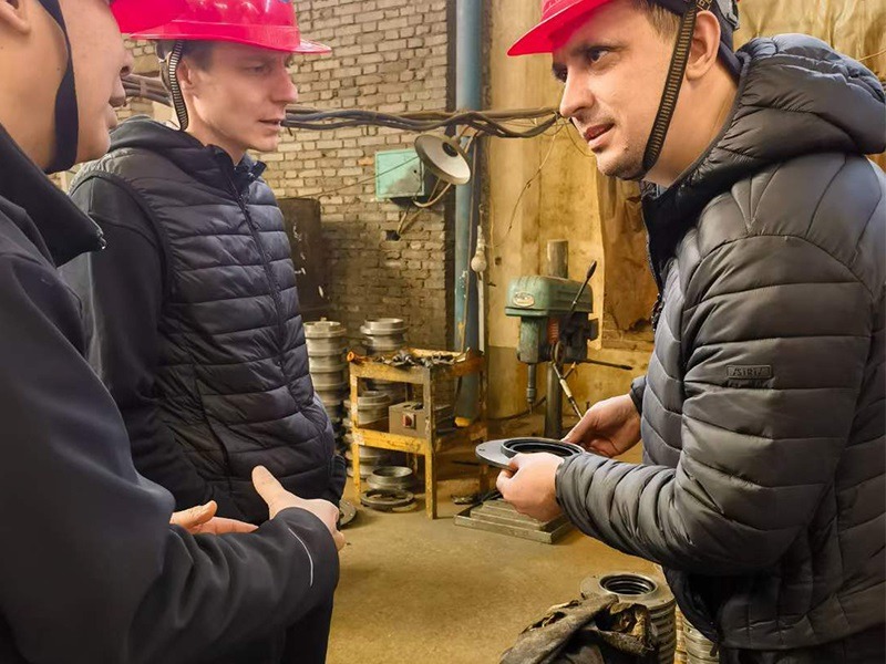 HZS180 皮带式混凝土搅拌站